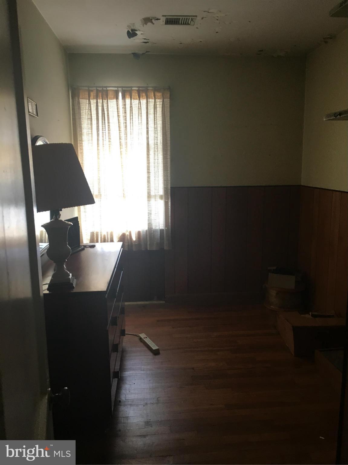 1753 Yakona Road Baltimore, MD 21234 - Photo 8 of 21 Bedroom