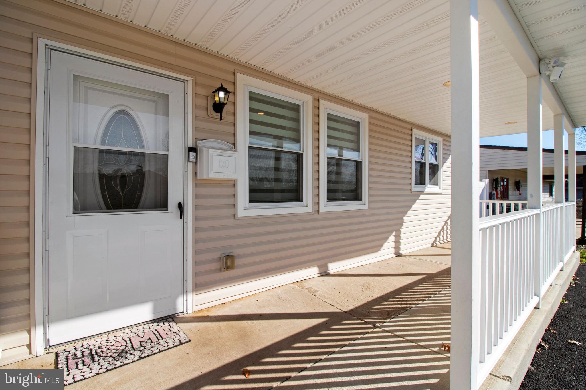 120 Gable Hill Road Levittown, PA 19057 - Photo 3 of 35 Gallery Image 3