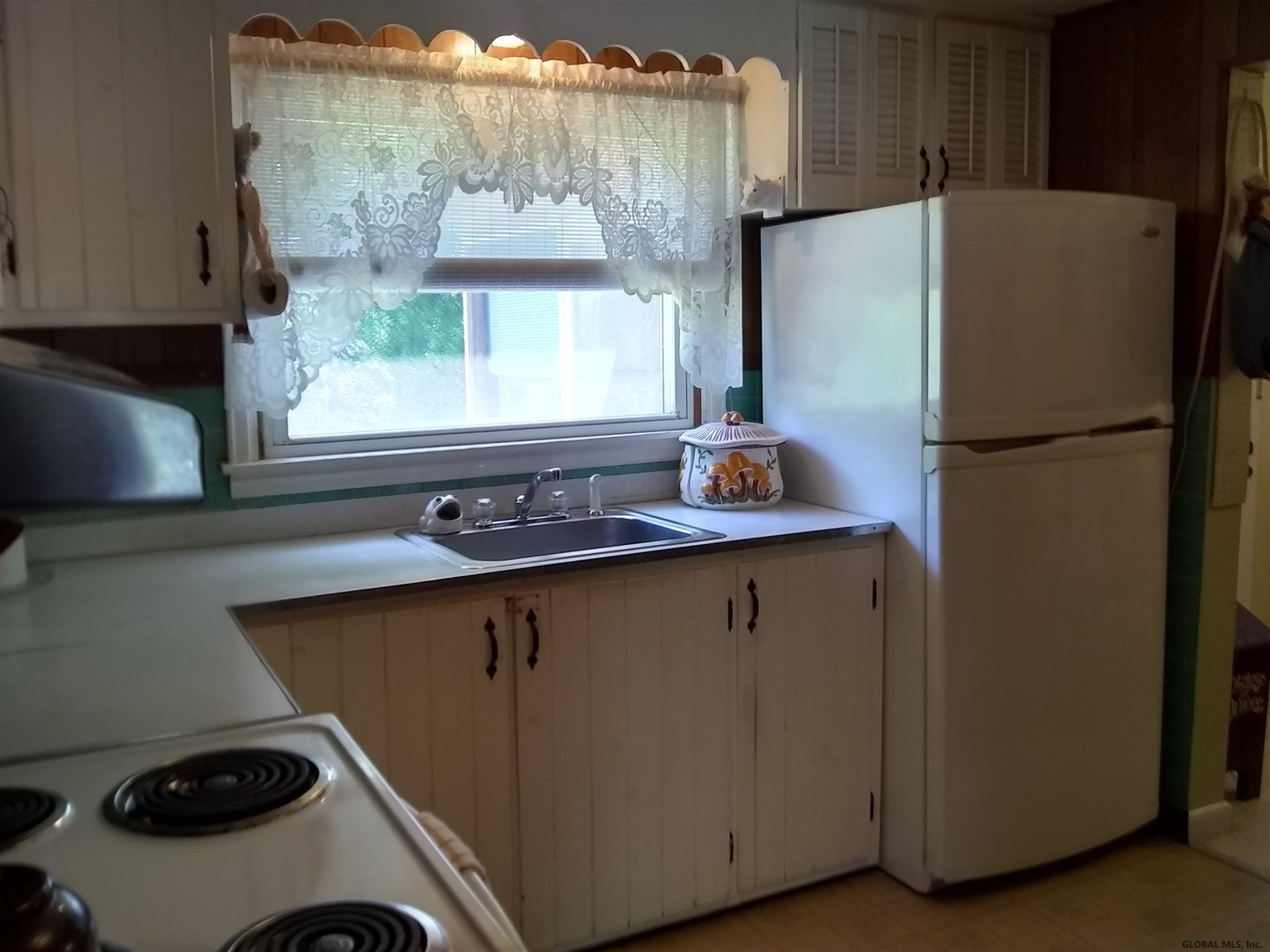 100 Haughney Road Troy, NY 12182 - Photo 5 of 33 Photo 5