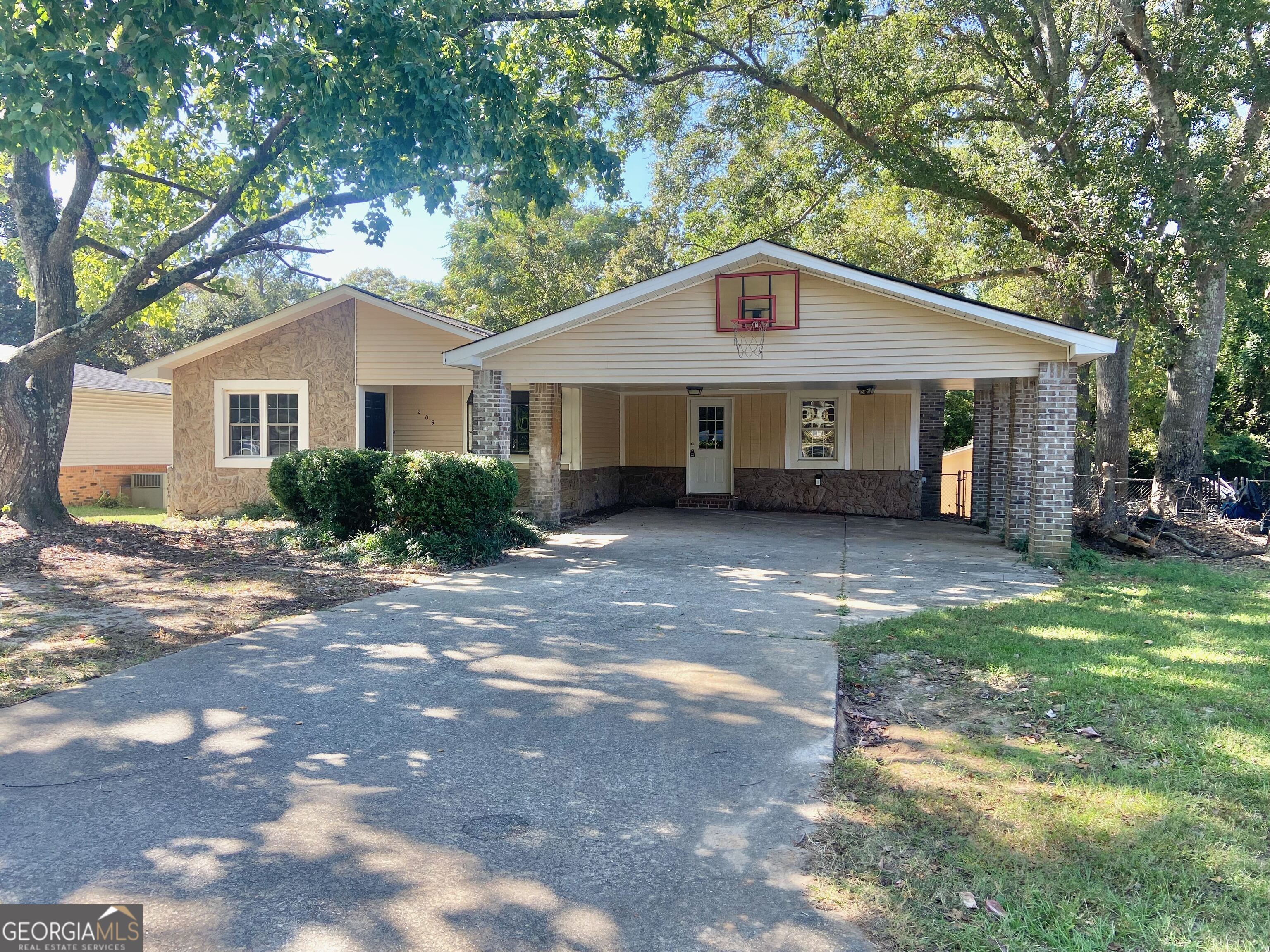 209 Scarborough Road Centerville, GA 31028 - Photo 2 of 18