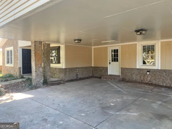 $1,550 | 209 Scarborough Road, Centerville, GA 31028
