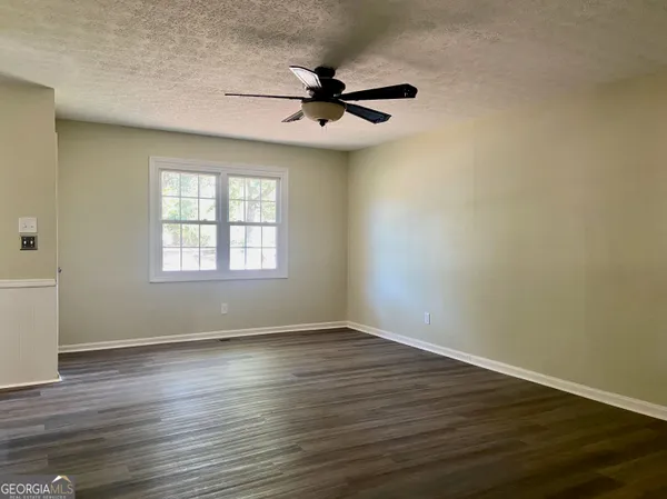 $1,550 | 209 Scarborough Road, Centerville, GA 31028