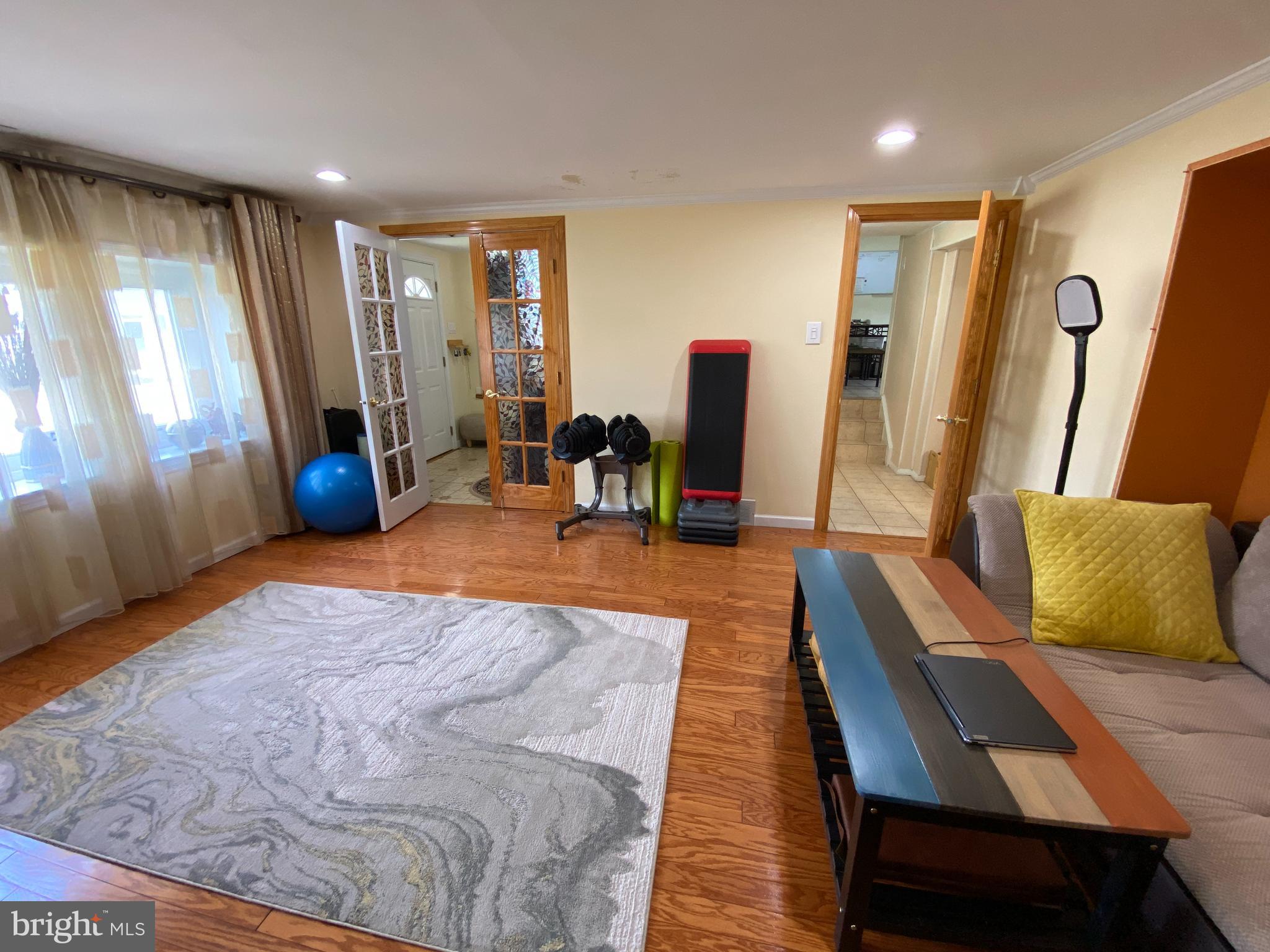 808 Densmore Road Philadelphia, PA 19116 - Photo 16 of 45 Gallery Image 16
