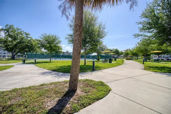 $1,800 | 2450 Canadian Way, Unit 26, Clearwater, FL 33763