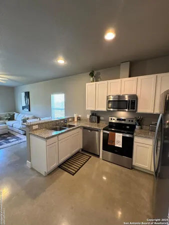 $1,649 | 2010 North Ranch Estates Boulevard, New Braunfels, TX 78130