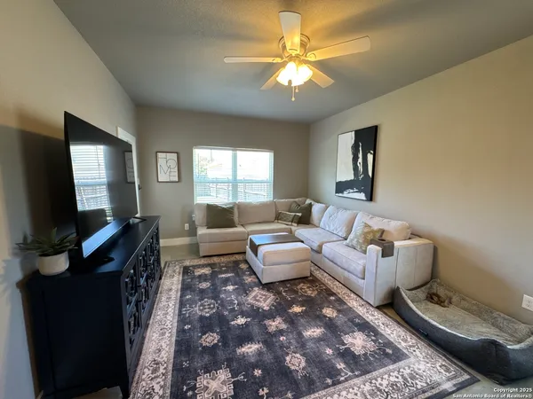 $1,649 | 2010 North Ranch Estates Boulevard, New Braunfels, TX 78130