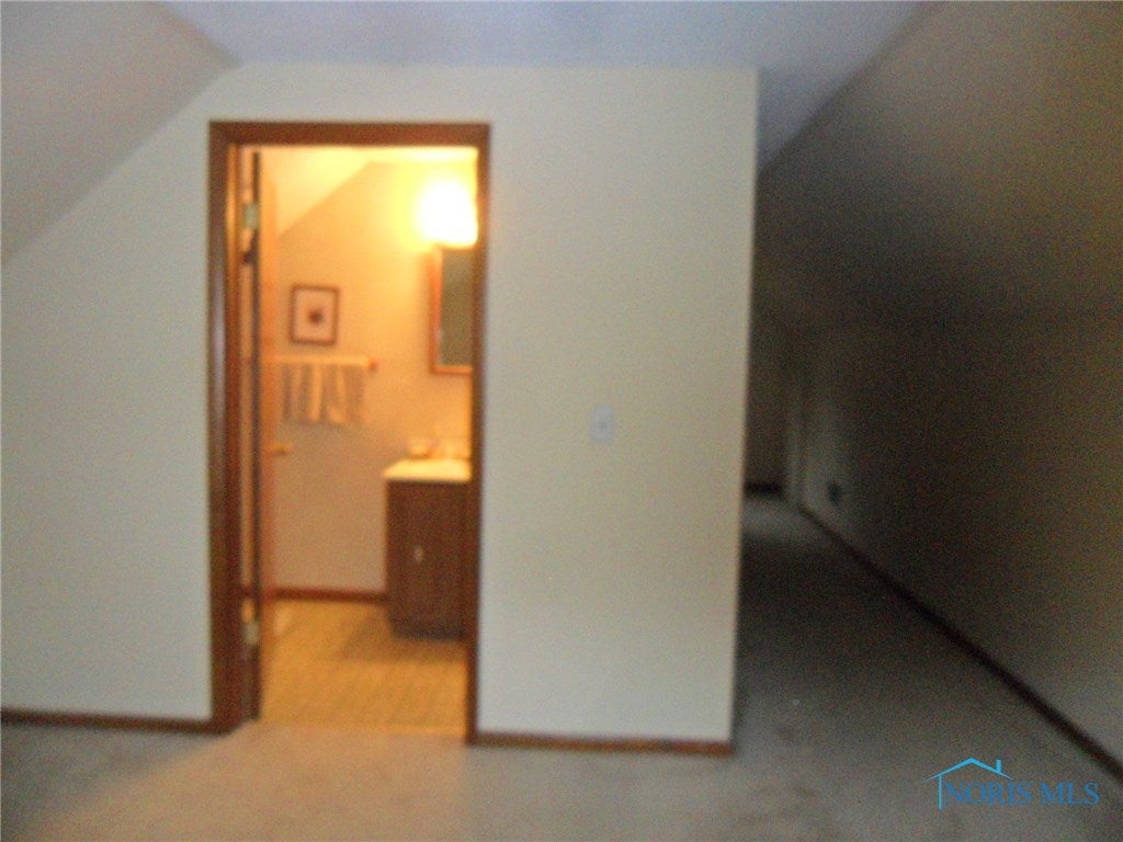 4127 Elmhurst Road Toledo, OH 43613 - Photo 14 of 25 Gallery Image 14