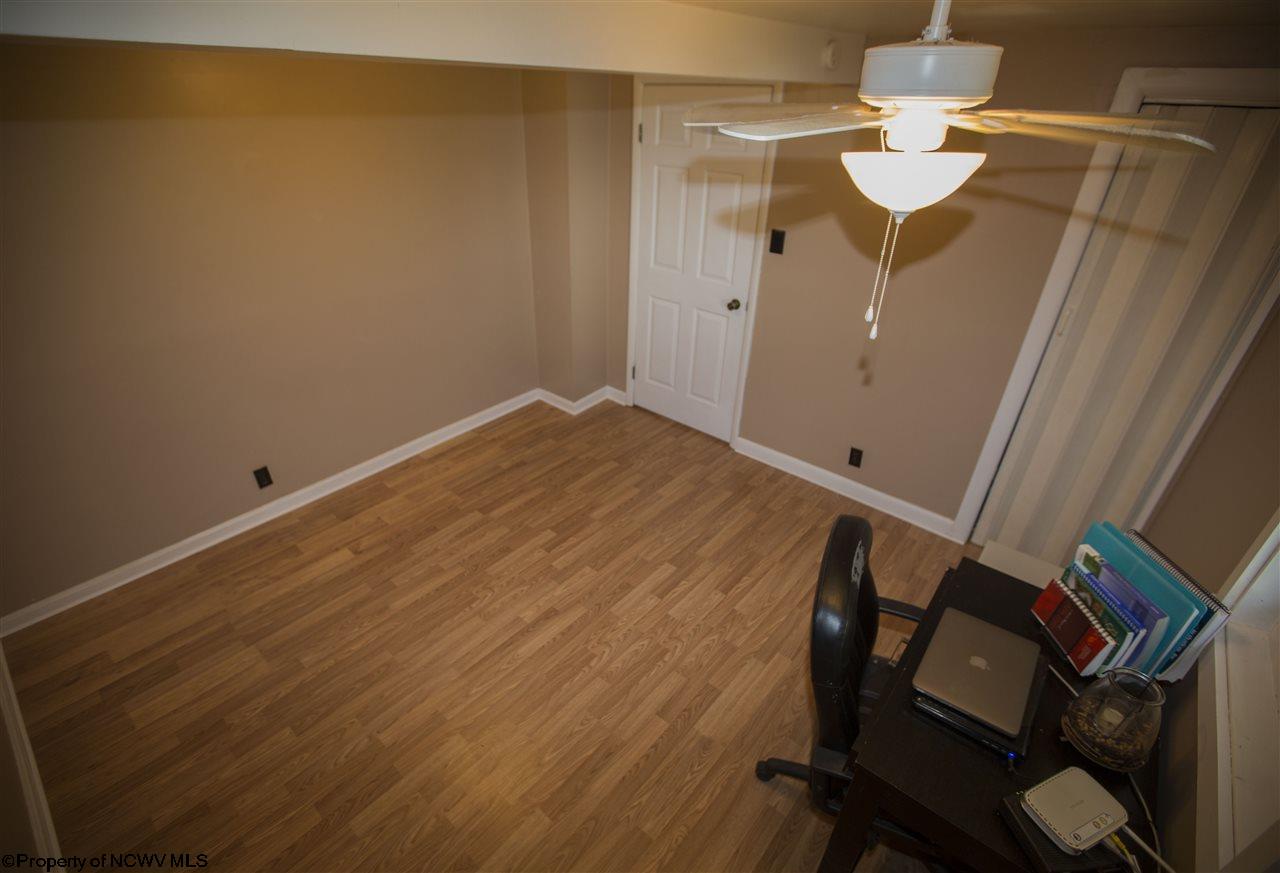 82 Lower Booth Road Morgantown, WV 26501 - Photo 9 of 19 Gallery Image 9