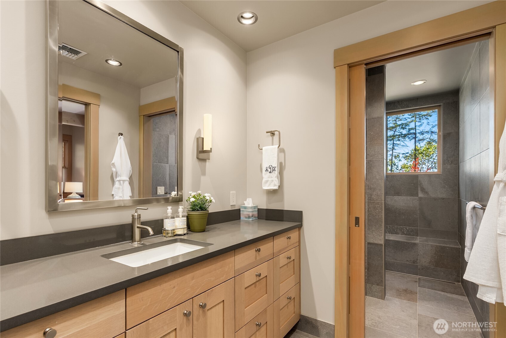 4065 East Sequim Bay Road, Unit 14 Sequim, WA 98382 - Photo 18 of 40