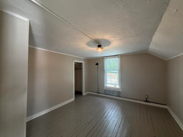 $269,900 | 420 North Robert Street, Ludington, MI 49431