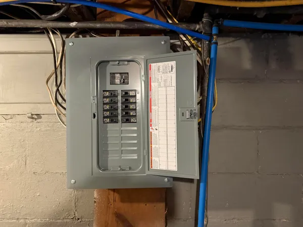 $268,000 | 420 North Robert Street, Ludington, MI 49431