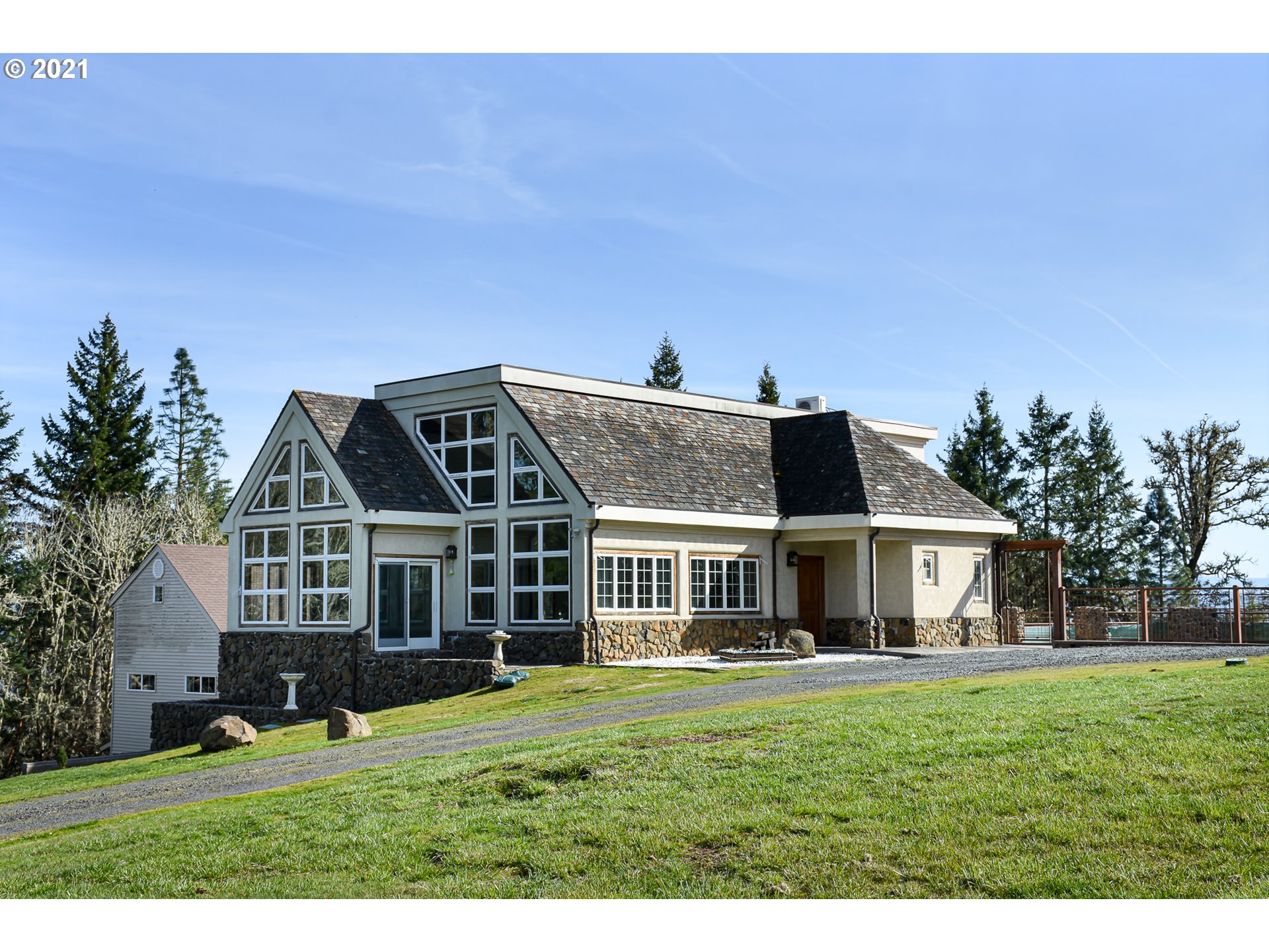 32821 Tate Road Creswell, OR 97426 - Photo 2 of 32