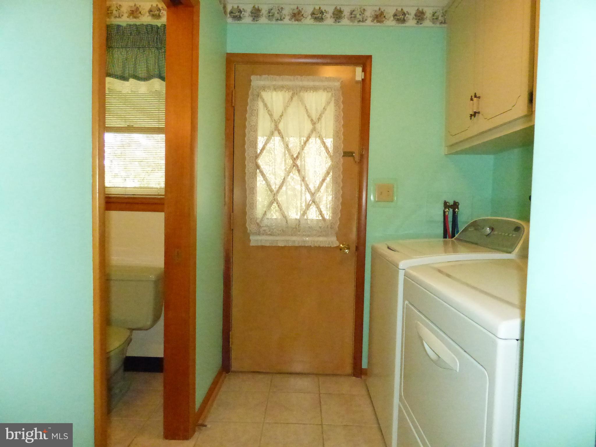1805 Stoverstown Road Spring Grove, PA 17362 - Photo 14 of 28