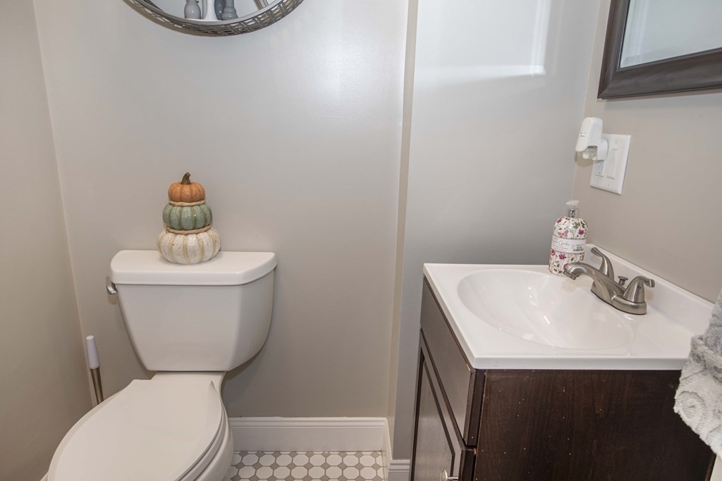 3 Susan Road Easton, MA 02375 - Photo 20 of 42 Gallery Image 20