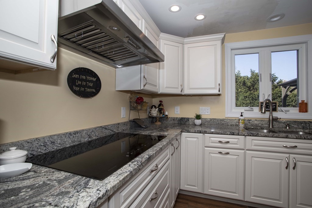 3 Susan Road Easton, MA 02375 - Photo 10 of 42 Gallery Image 10