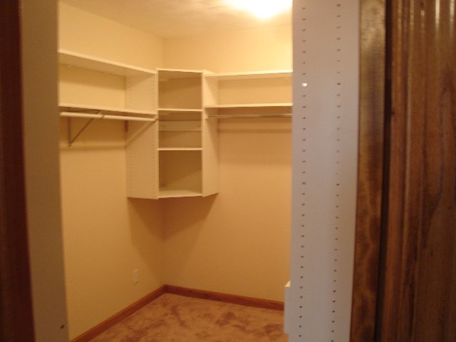 1411 Sheridan Road Pekin, IL 61554 - Photo 5 of 8