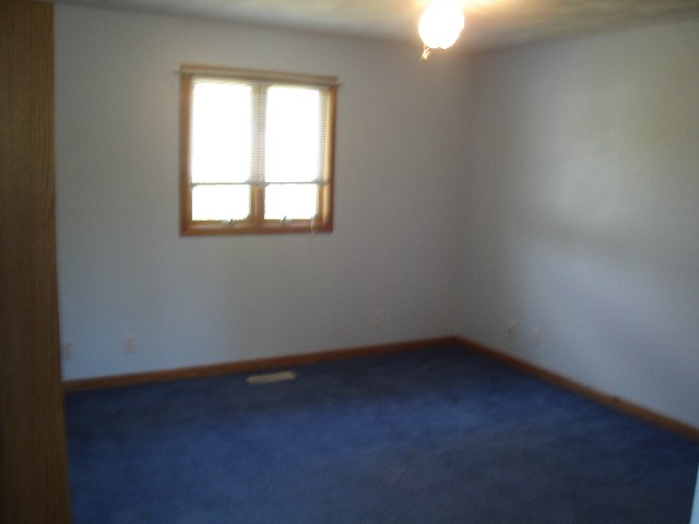 1411 Sheridan Road Pekin, IL 61554 - Photo 7 of 8