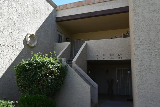 $2,650 | 8649 East Royal Palm Road, Unit 230, Scottsdale, AZ 85258