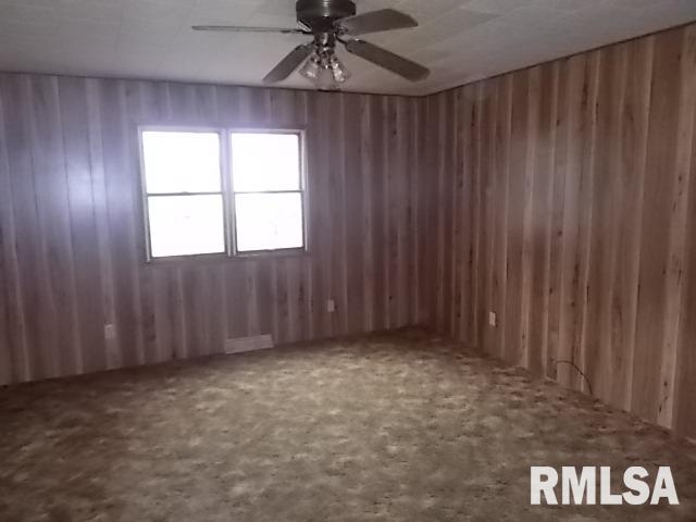 2830 Cleveland Street Clinton, IA 52732 - Photo 7 of 13 Gallery Image 7