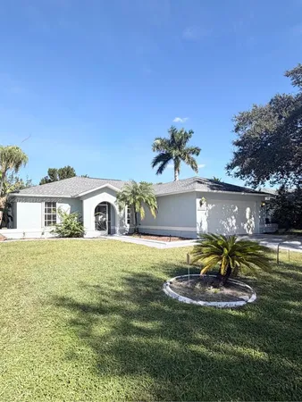 $2,000 | 15561 Spring Line Lane, Fort Myers, FL 33905