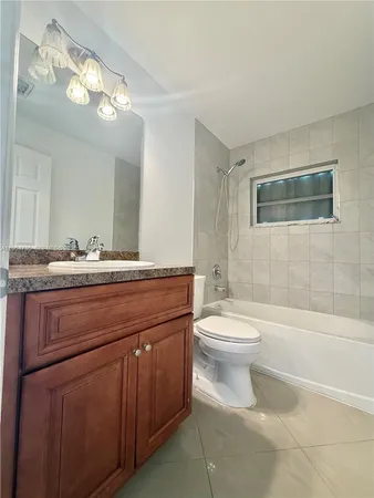 $2,000 | 15561 Spring Line Lane, Fort Myers, FL 33905