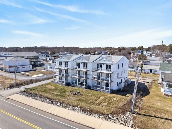 $649,900 | 790 York Street, Unit 4, York, ME 03909