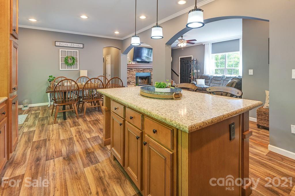 30 Boxturtle Road Candler, NC 28715 - Photo 12 of 39 Gallery Image 12