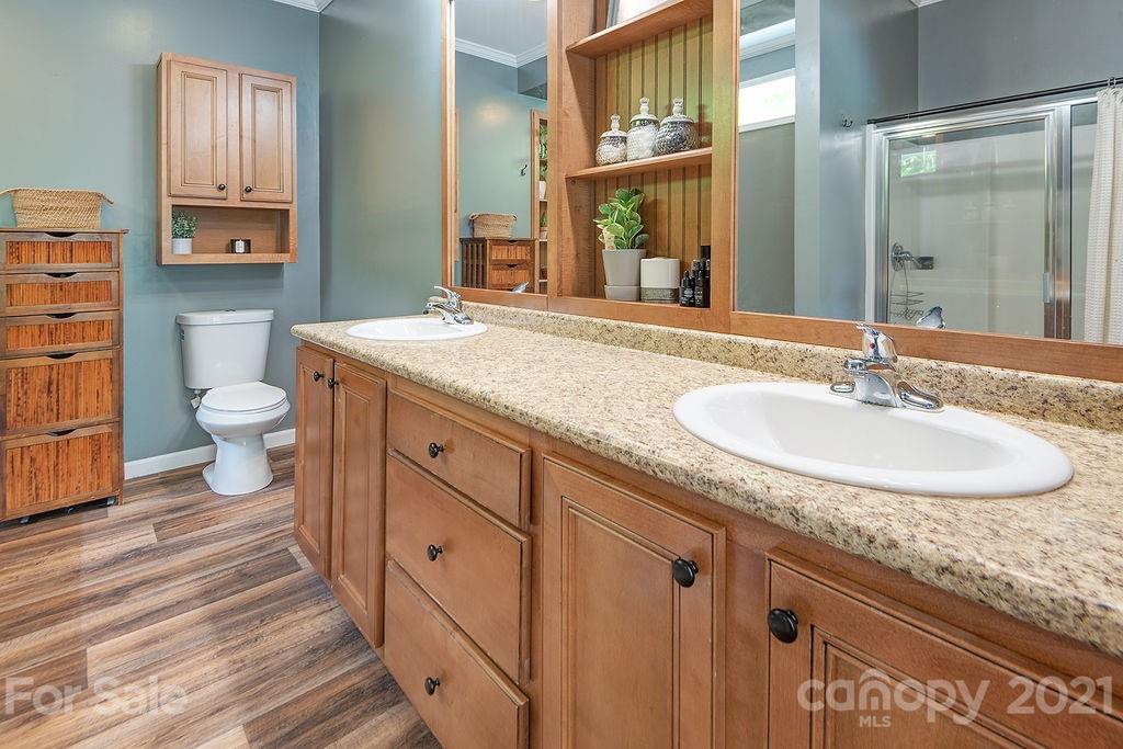 30 Boxturtle Road Candler, NC 28715 - Photo 15 of 39 Gallery Image 15