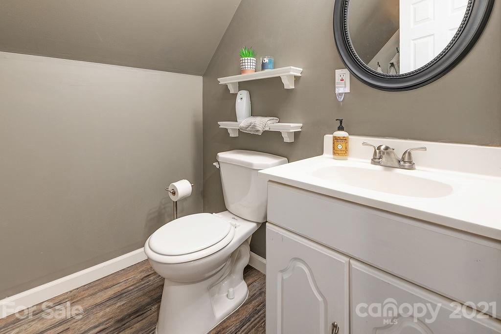 30 Boxturtle Road Candler, NC 28715 - Photo 25 of 39 Gallery Image 25
