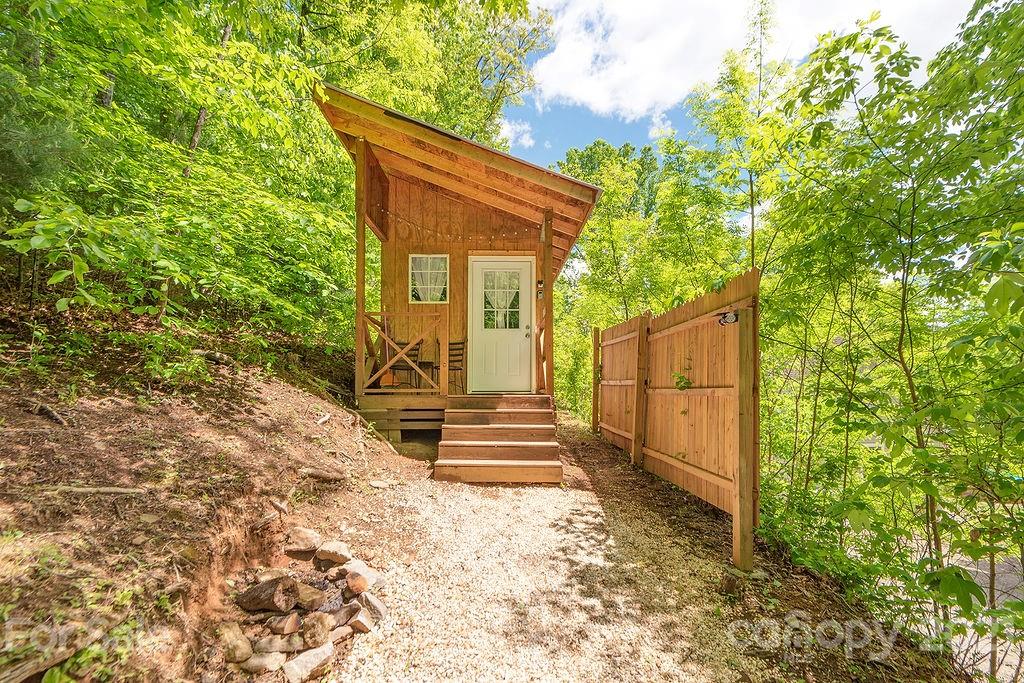 30 Boxturtle Road Candler, NC 28715 - Photo 27 of 39 Gallery Image 27
