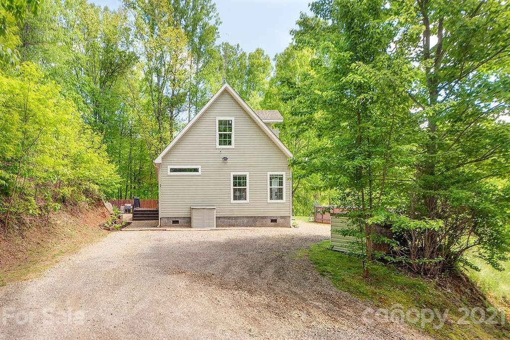 30 Boxturtle Road Candler, NC 28715 - Photo 36 of 39 Gallery Image 36
