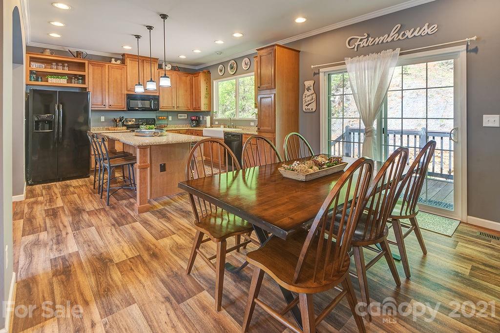 30 Boxturtle Road Candler, NC 28715 - Photo 7 of 39 Gallery Image 7