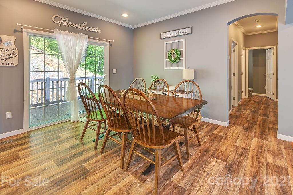 30 Boxturtle Road Candler, NC 28715 - Photo 8 of 39 Gallery Image 8