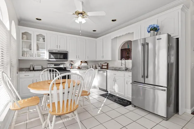 $235,000 | 1711 Willow Oaks Lane, Unit 55, Dalton, GA 30721