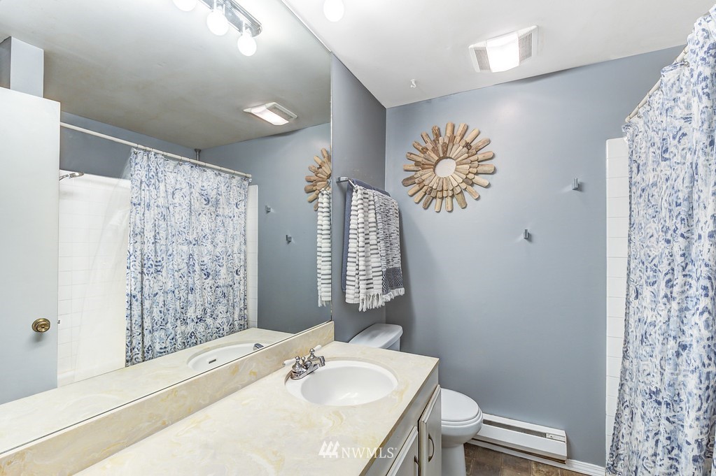 7631 218th Street Southwest, Unit 22 Edmonds, WA 98026 - Photo 13 of 15