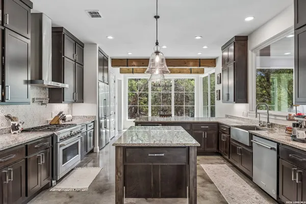 $985,000 | 521 Rittimann Road, Spring Branch, TX 78070
