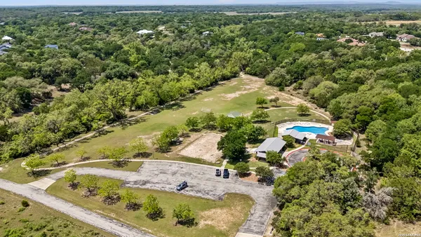 $985,000 | 521 Rittimann Road, Spring Branch, TX 78070