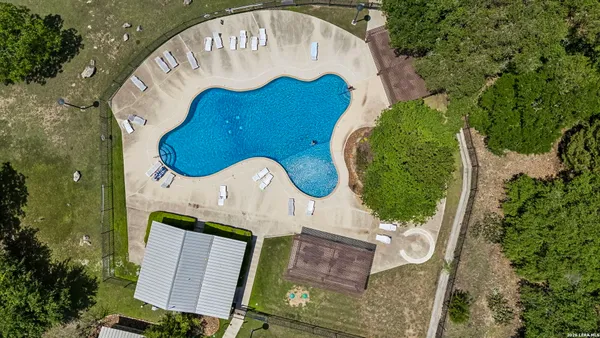 $985,000 | 521 Rittimann Road, Spring Branch, TX 78070