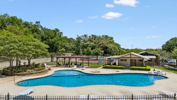 $985,000 | 521 Rittimann Road, Spring Branch, TX 78070
