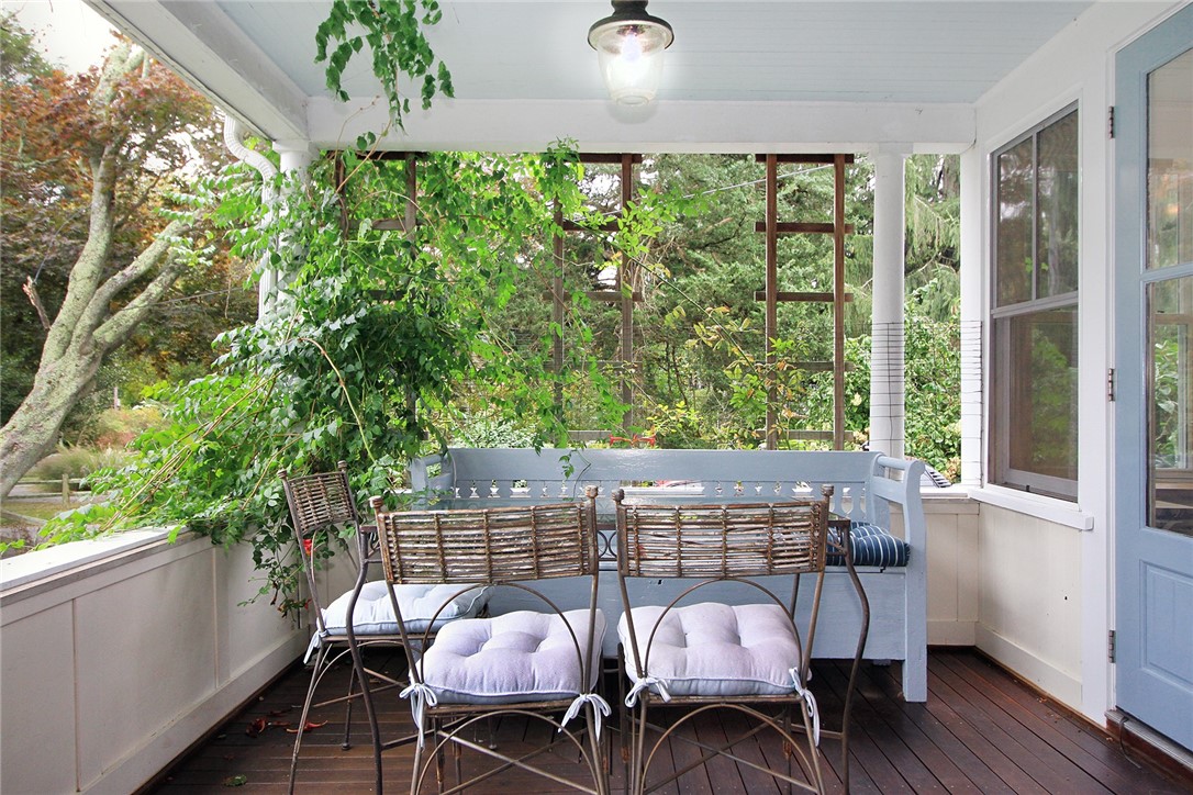 75 Willett Road Saunderstown, RI 02874 - Photo 11 of 47