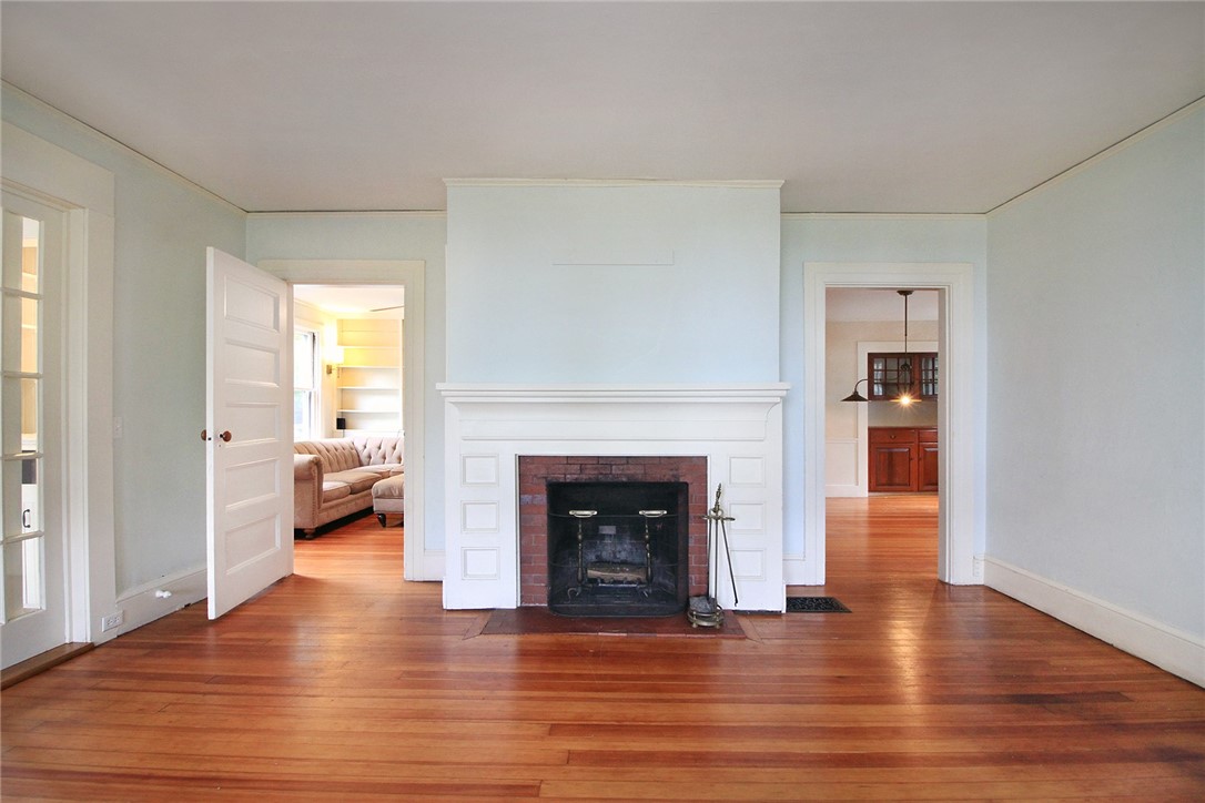 75 Willett Road Saunderstown, RI 02874 - Photo 13 of 47