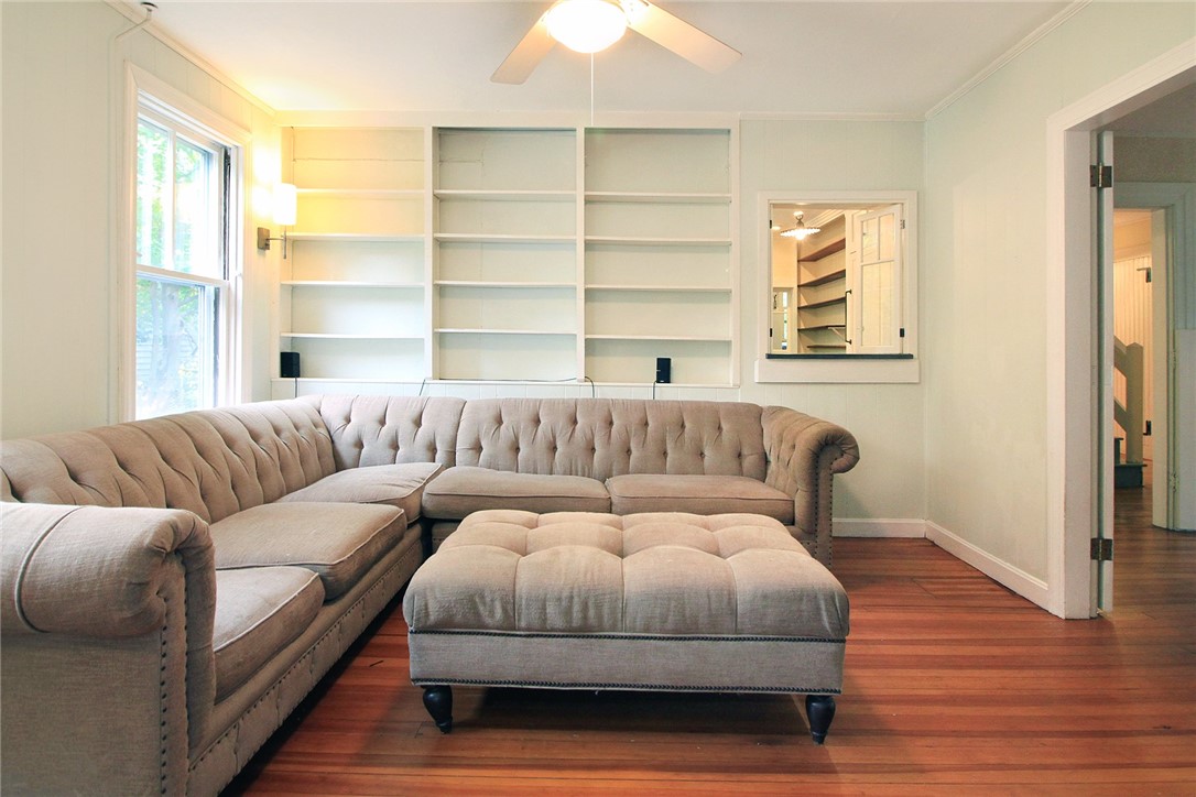 75 Willett Road Saunderstown, RI 02874 - Photo 14 of 47