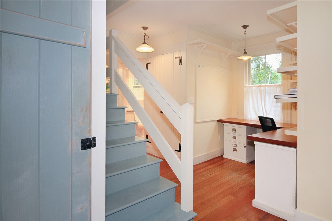 75 Willett Road Saunderstown, RI 02874 - Photo 19 of 47