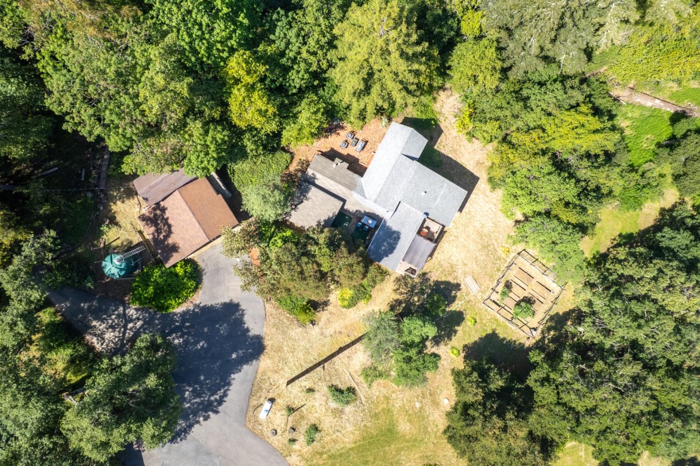 20471 Black Road Los Gatos, CA 95033 - Photo 2 of 105