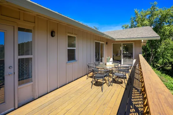 $3,200,000 | 20471 Black Road, Los Gatos, CA 95033