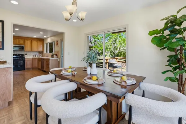 $3,200,000 | 20471 Black Road, Los Gatos, CA 95033