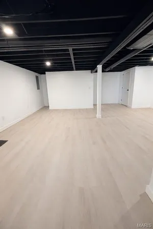 $230,000 | 108 Market Street, Paris, MO 65275