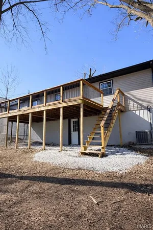 $230,000 | 108 Market Street, Paris, MO 65275