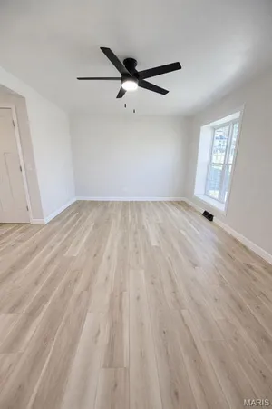 $230,000 | 108 Market Street, Paris, MO 65275