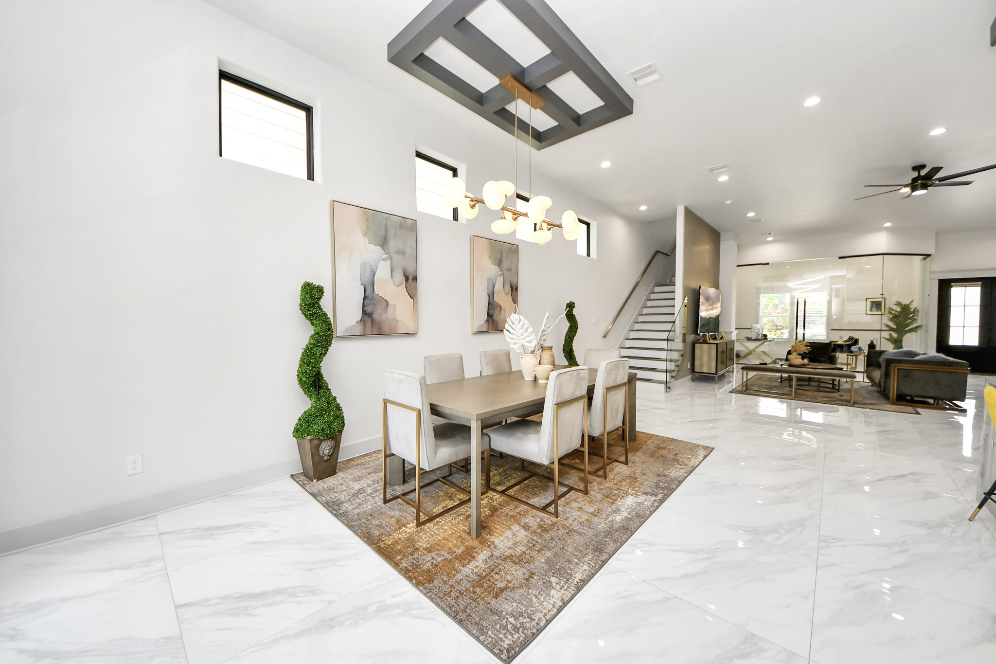 3520 Beauchamp Street Houston, TX 77009 - Photo 24 of 50 a view of a dining room with furniture